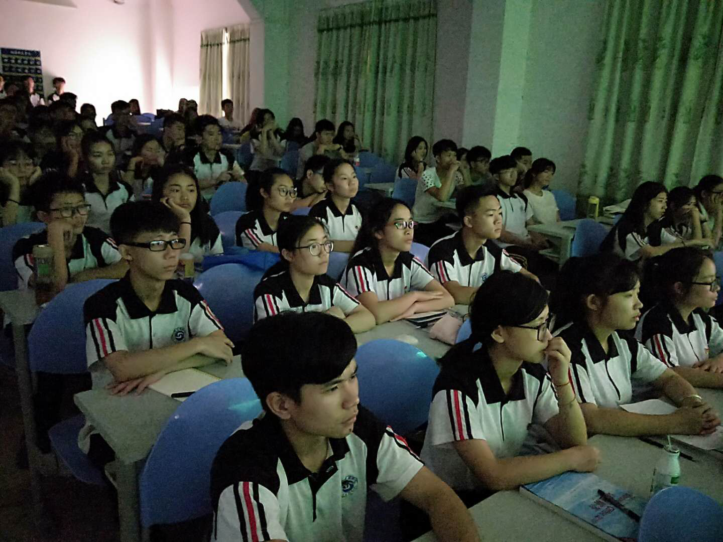 图片2.png