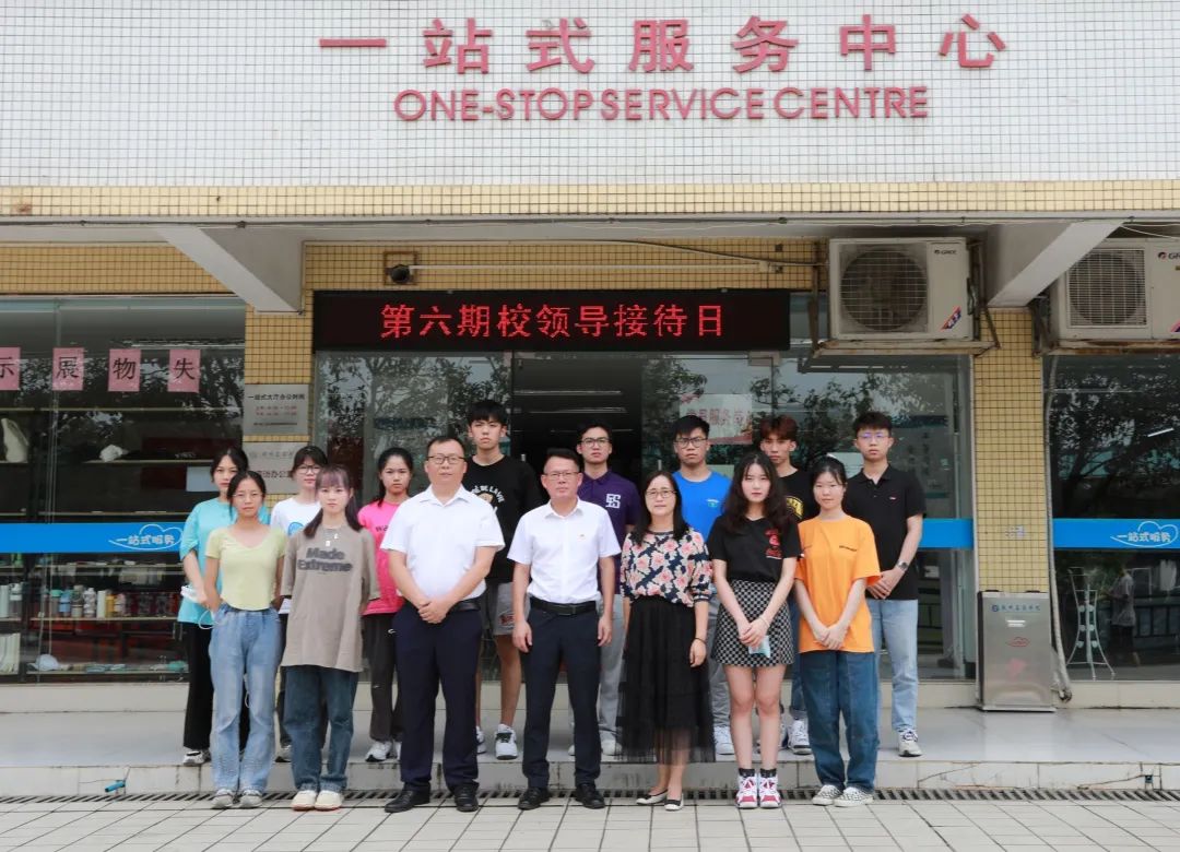 说明: 说明: 图片