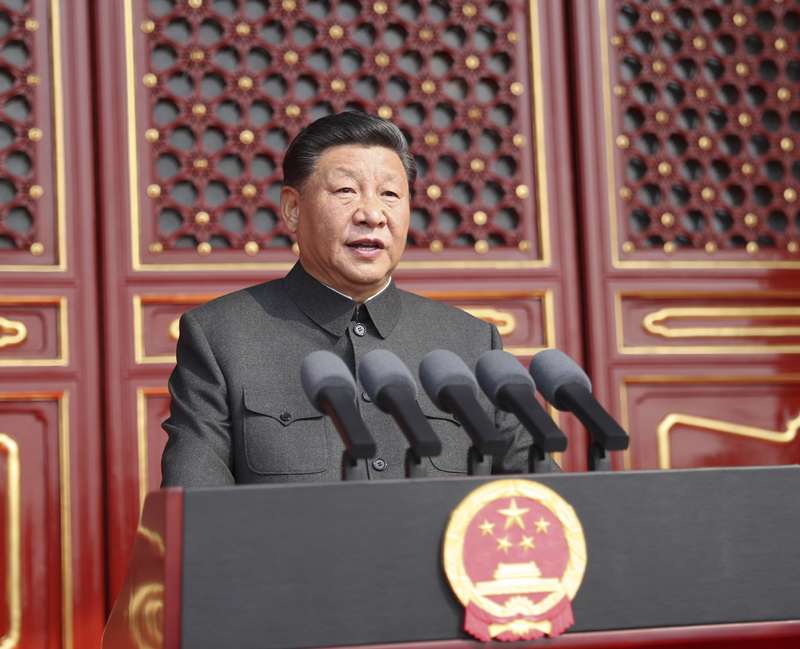 10月1日上午,庆祝中华人民共和国成立70周年大会在北京天安门广场隆重举行。中共中央总书记、国家主席、中央军委主席习近平发表重要讲话。