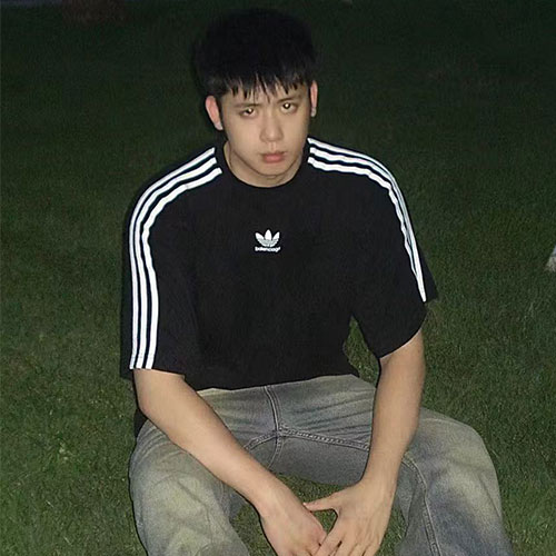 李均煜